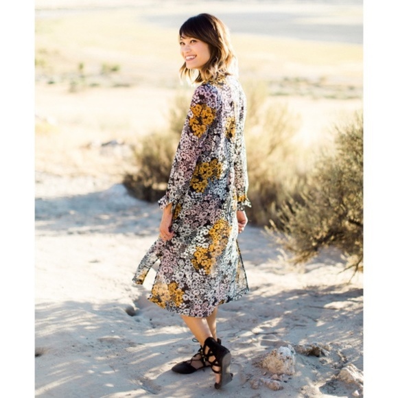 Stunning H&M Conscious Long Chiffon Tunic - Picture 2 of 5